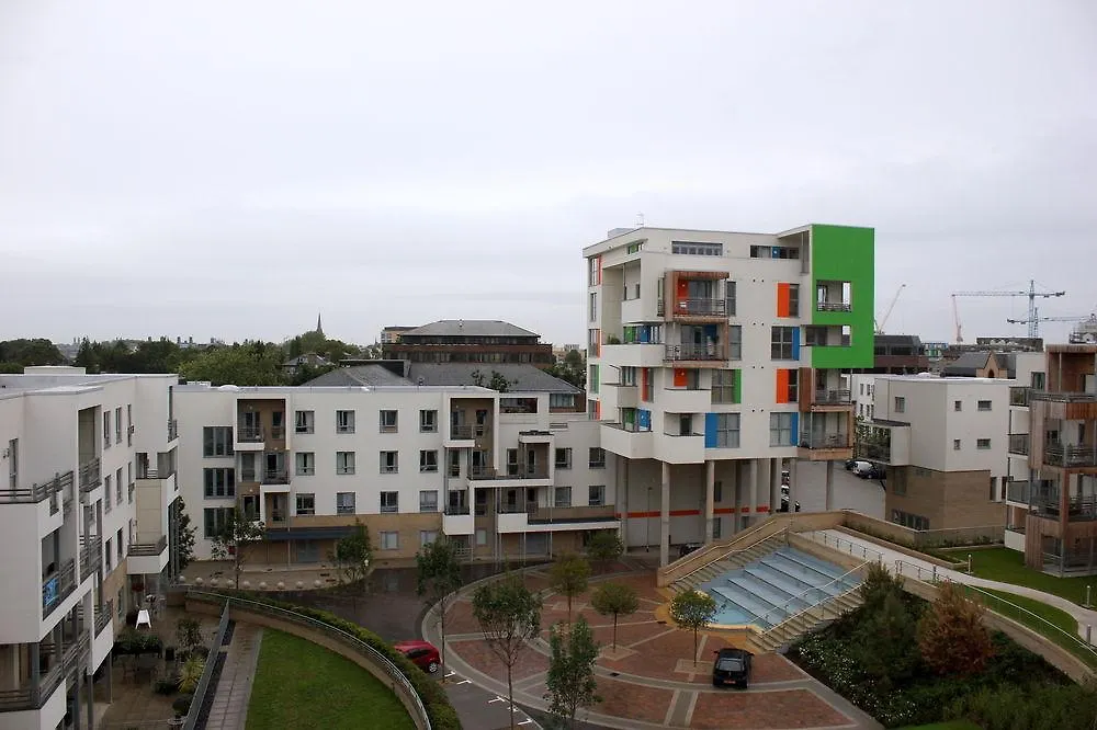 The Luxurious Semi-Circle Apartment Cambridge