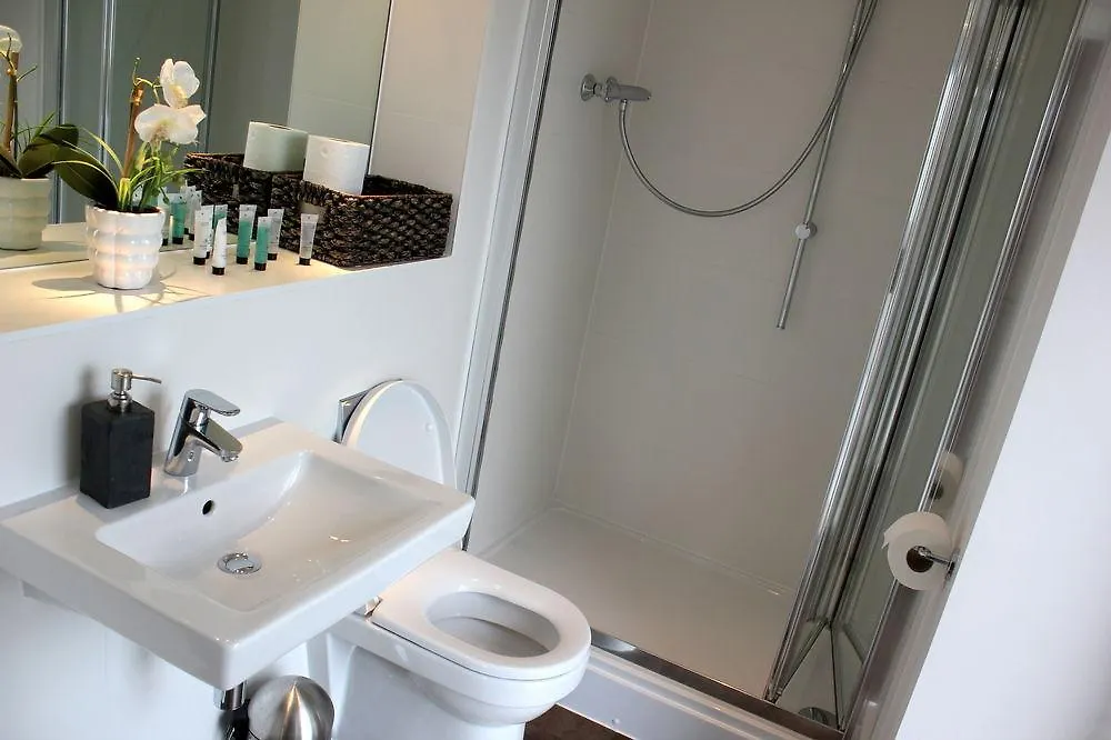 The Luxurious Semi-Circle Apartment Cambridge